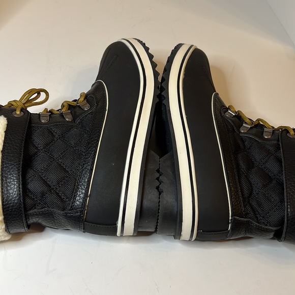 NWOT GLOWBALWIN BLACK AND WHITE WINTER BOOT SZ 10 - Picture 12 of 16